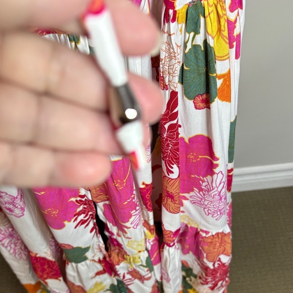 Petal & Pup Red and Cream Floral Maxi/Midi Dress US6
Cottagecore - Picture 8 of 14